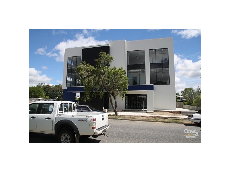33 Macaree Street, Berserker QLD 4701