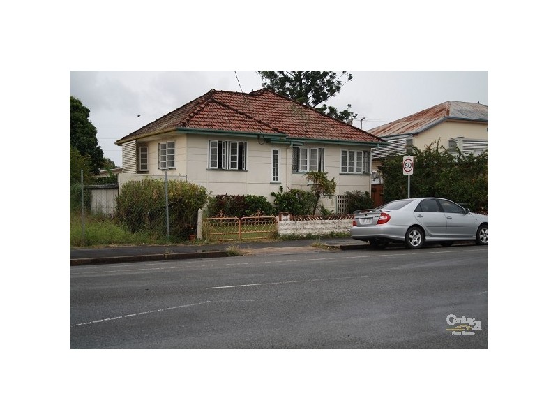 46 Main Street, Park Avenue QLD 4701