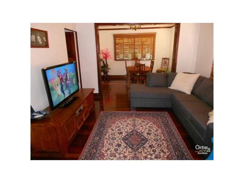 5 Lanigan Street, Wandal QLD 4700