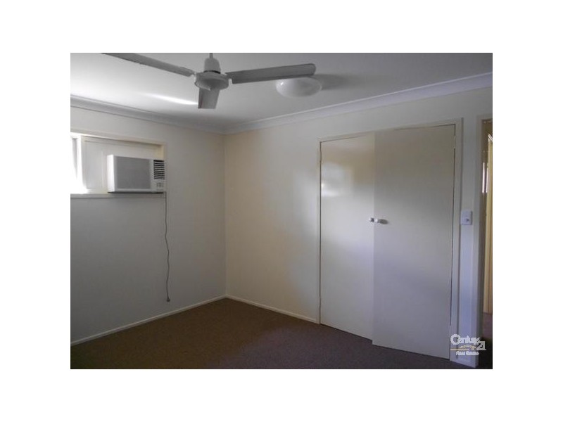 2/277 Blanchfield, Koongal QLD 4701