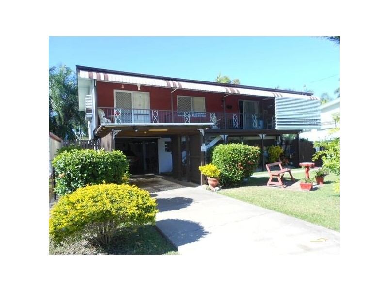 23 Stenlake Avenue, Kawana QLD 4701