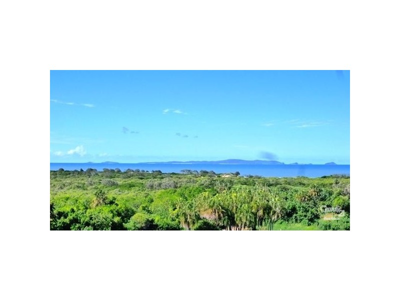 8 Macaulay Way, Pacific Heights QLD 4703