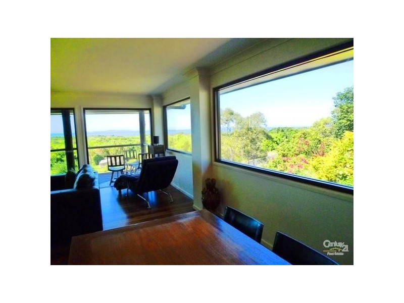 8 Macaulay Way, Pacific Heights QLD 4703