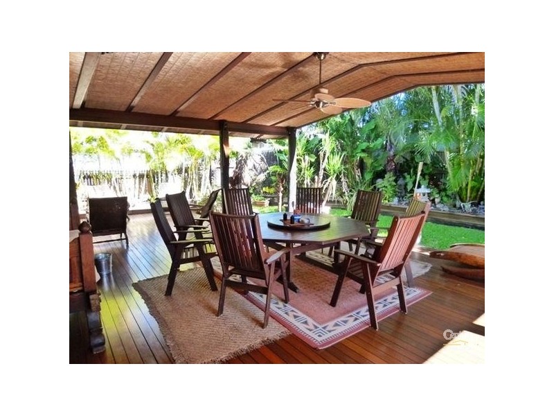 8 Macaulay Way, Pacific Heights QLD 4703