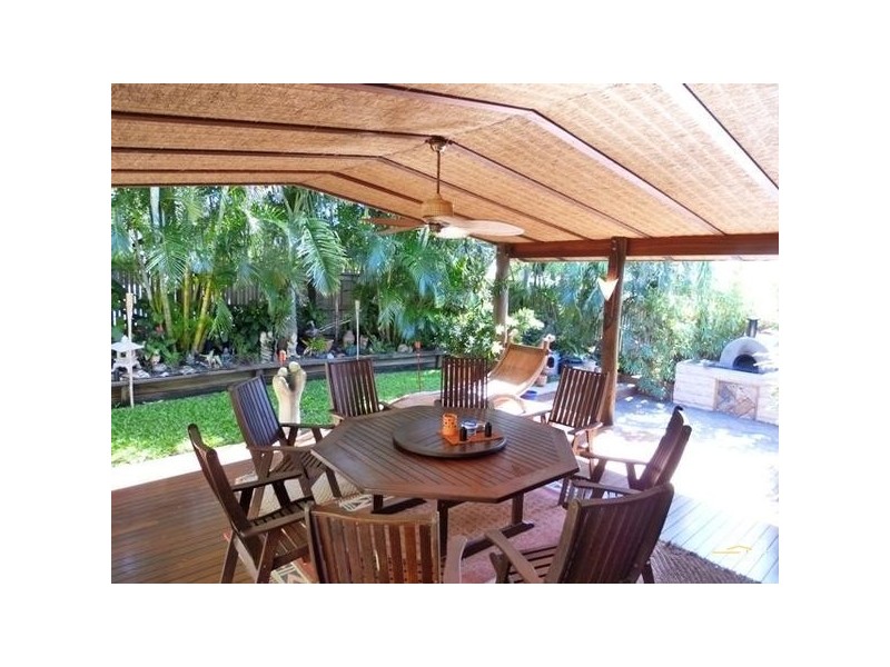 8 Macaulay Way, Pacific Heights QLD 4703