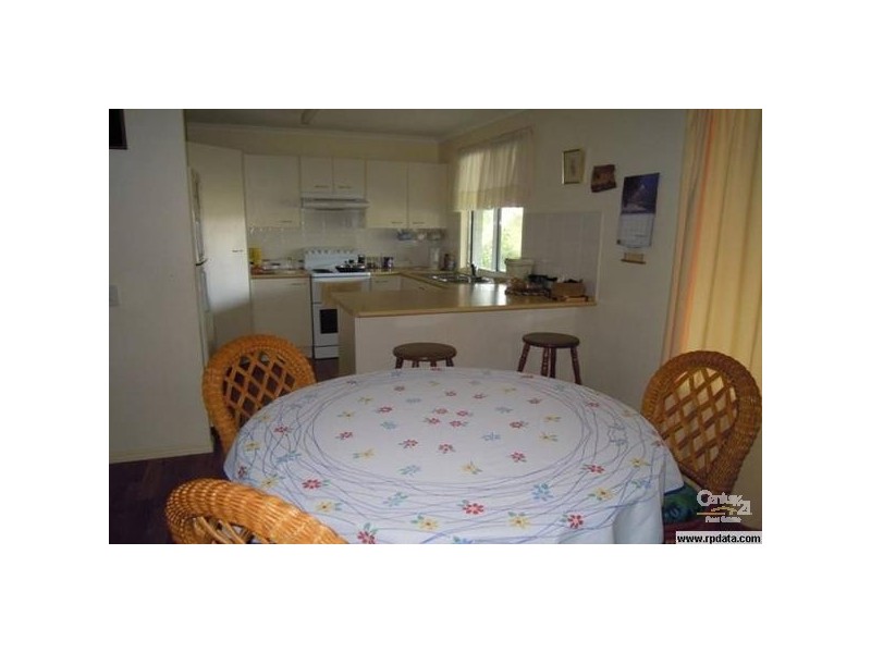 109 Emu Park Road, Nerimbera QLD 4701