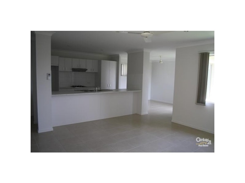 66 Cocoanut Point Drive, Zilzie QLD 4710