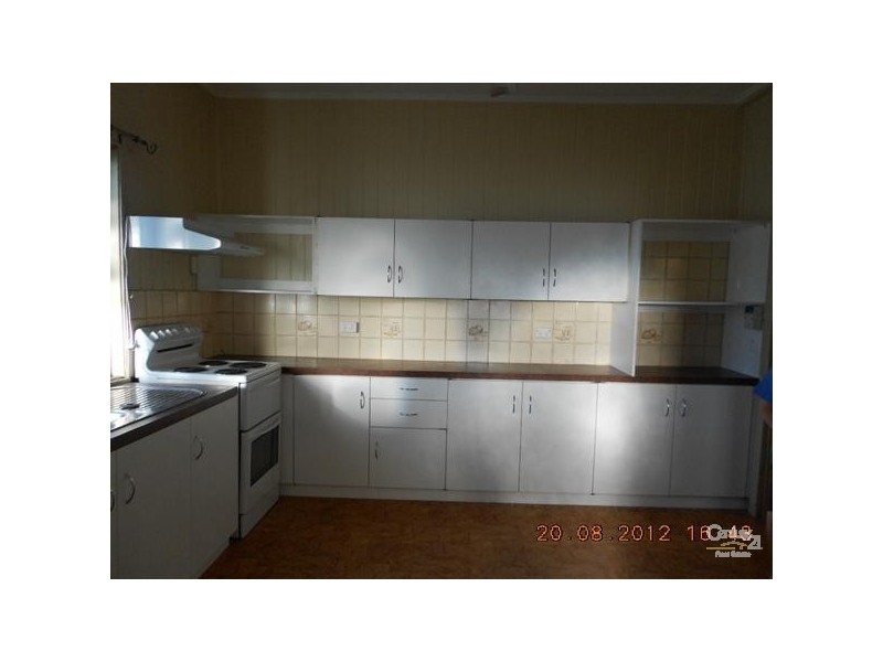 277 Pine Street, Berserker QLD 4701