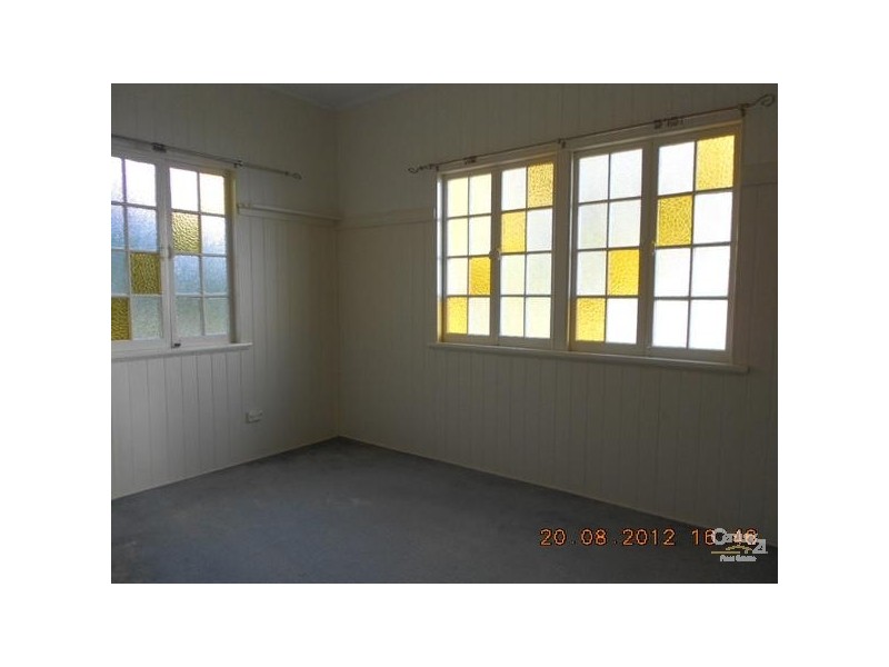 277 Pine Street, Berserker QLD 4701