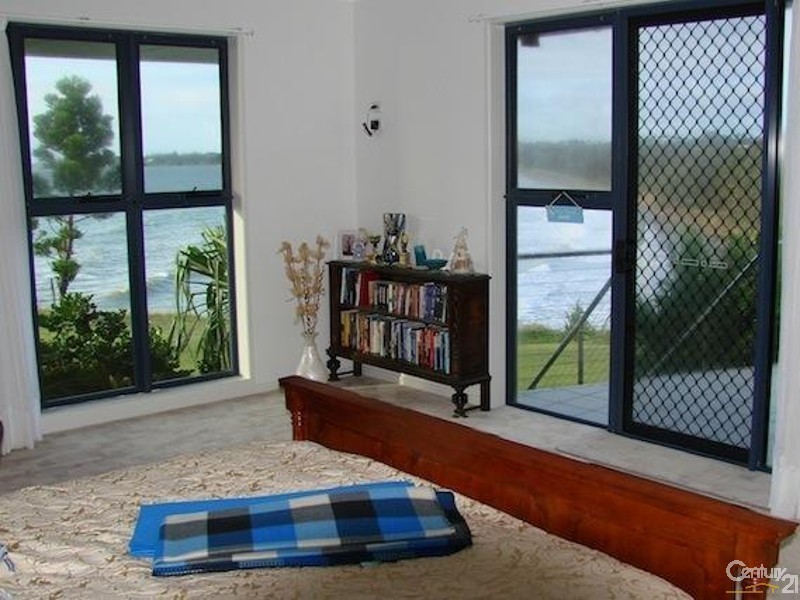 2 Tanby Point Close, Emu Park QLD 4710