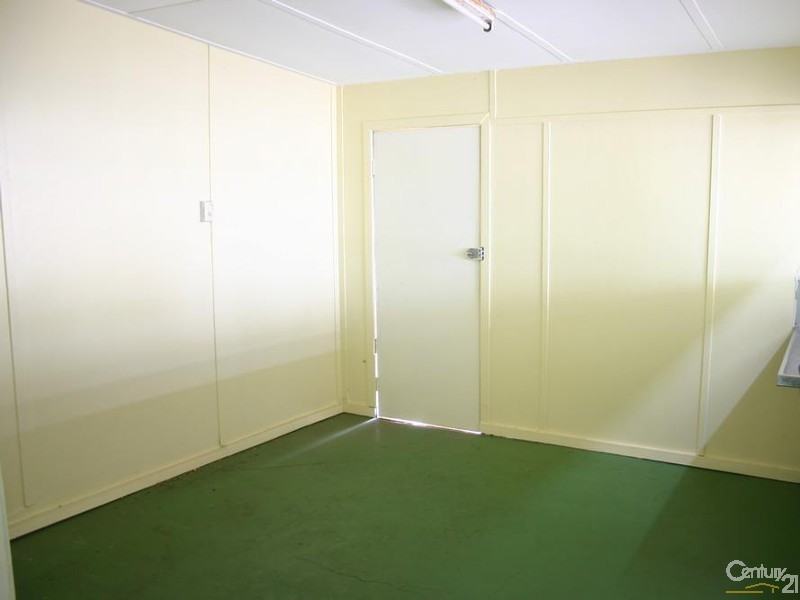 76 High Street, Berserker QLD 4701