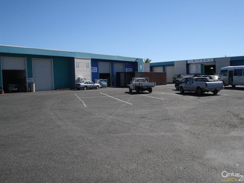 7/10 Dooly Street, Park Avenue QLD 4701