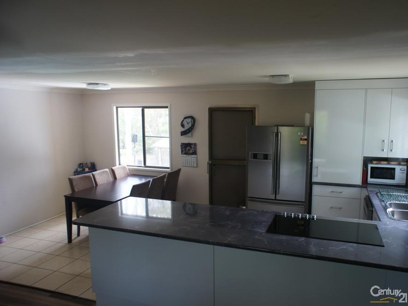 60 Breakspear Street, Gracemere QLD 4702
