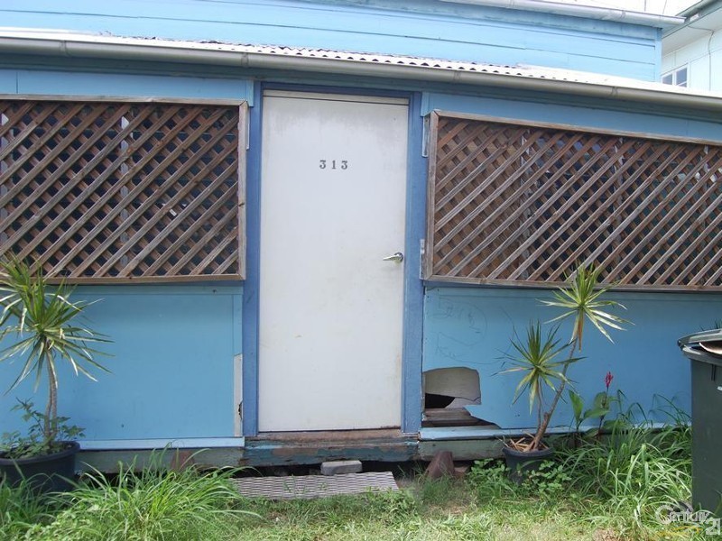 313 Bolsover Street, Depot Hill QLD 4700