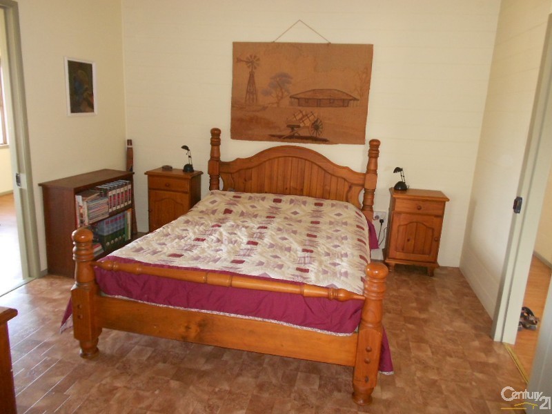 159 Arthur Street, Westwood QLD 4702