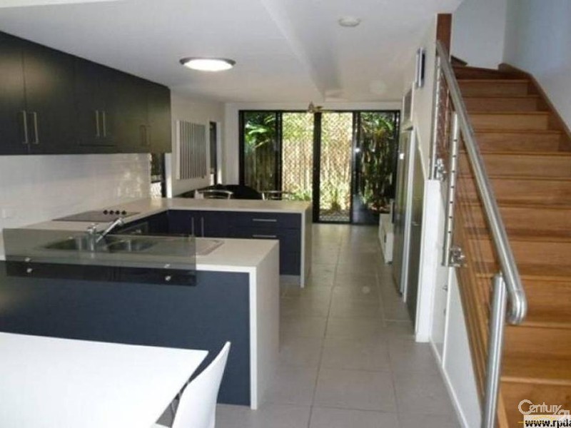 2/41 Adelaide Park Road, Yeppoon QLD 4703