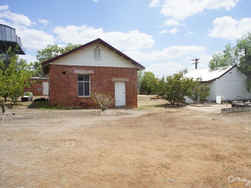 4271 Capricorn Highway, Westwood QLD 4702