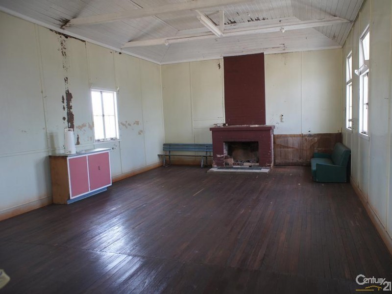 4271 Capricorn Highway, Westwood QLD 4702