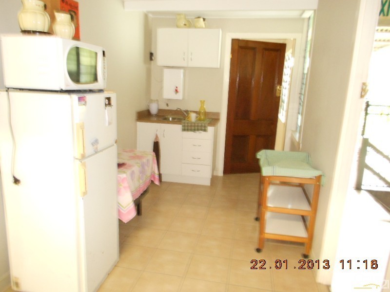 27 Reaney Street, Berserker QLD 4701