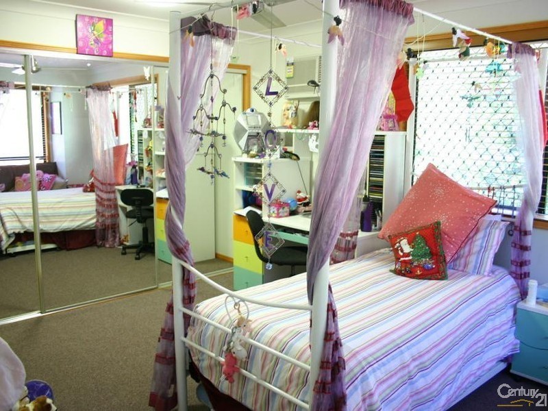 35 Archer View Terrace, Frenchville QLD 4701