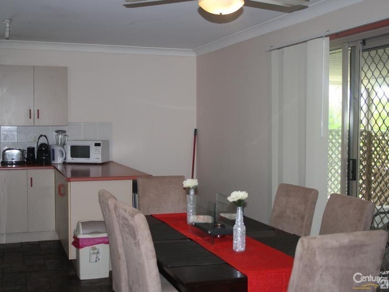 7 Pillich Street, Kawana QLD 4701