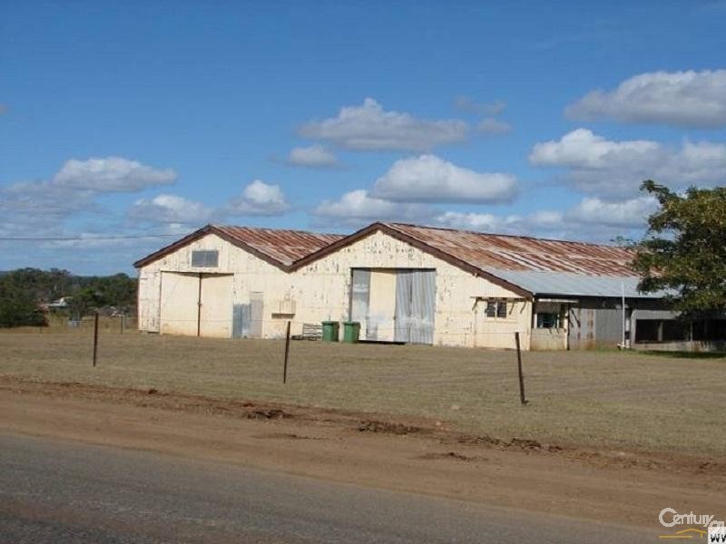 188 Lucas Street, Gracemere QLD 4702
