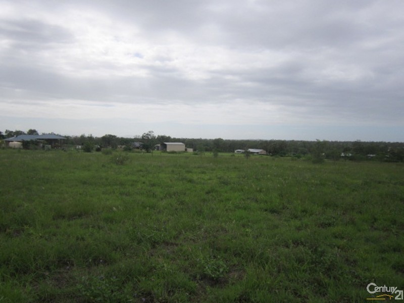 26 LATIMER, Gracemere QLD 4702