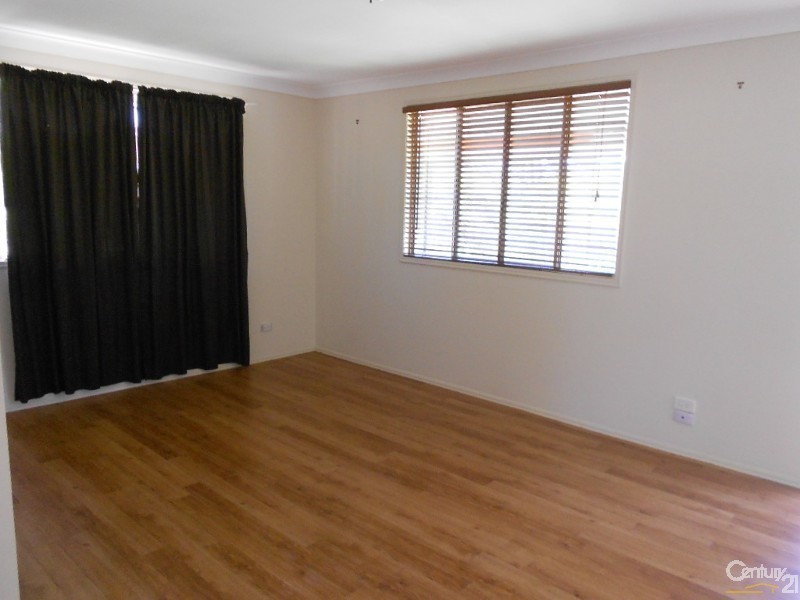 323 E Williams Road, Kabra QLD 4702