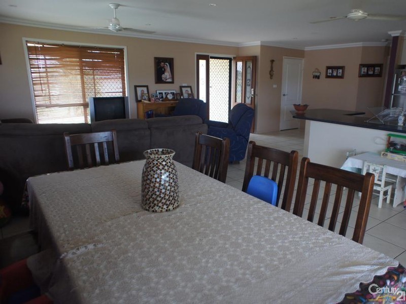 16 Corella Dr, Gracemere QLD 4702