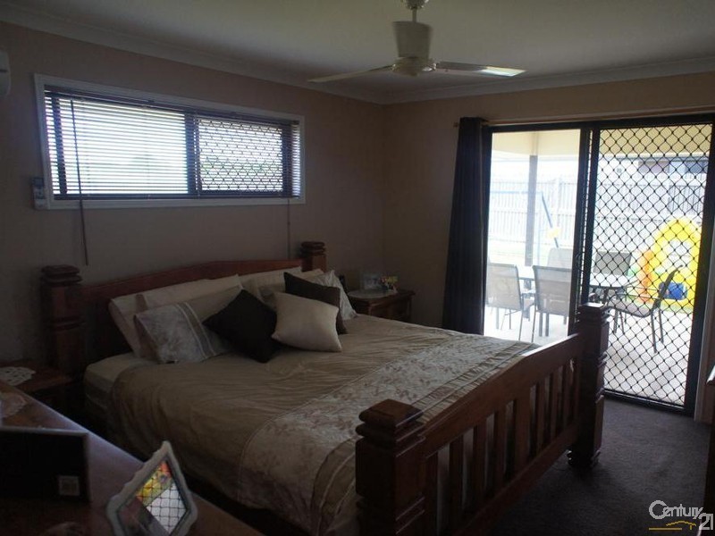 16 Corella Dr, Gracemere QLD 4702