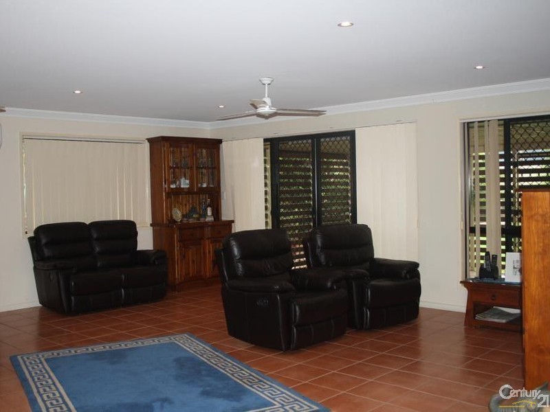 36 Rosewood Ave, Gracemere QLD 4702