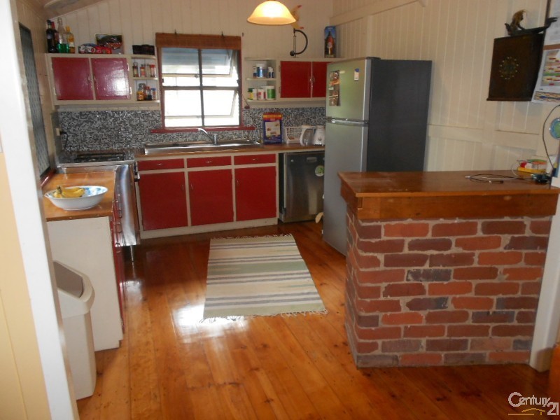 165 Cruikshank Street, Frenchville QLD 4701