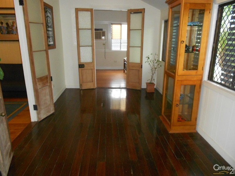 165 Cruikshank Street, Frenchville QLD 4701