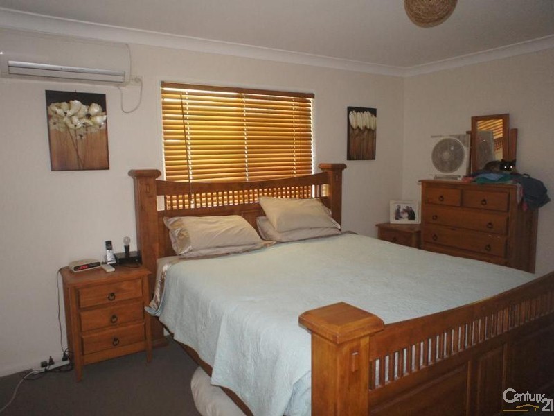 56 Rayner Road, Alton Downs QLD 4702