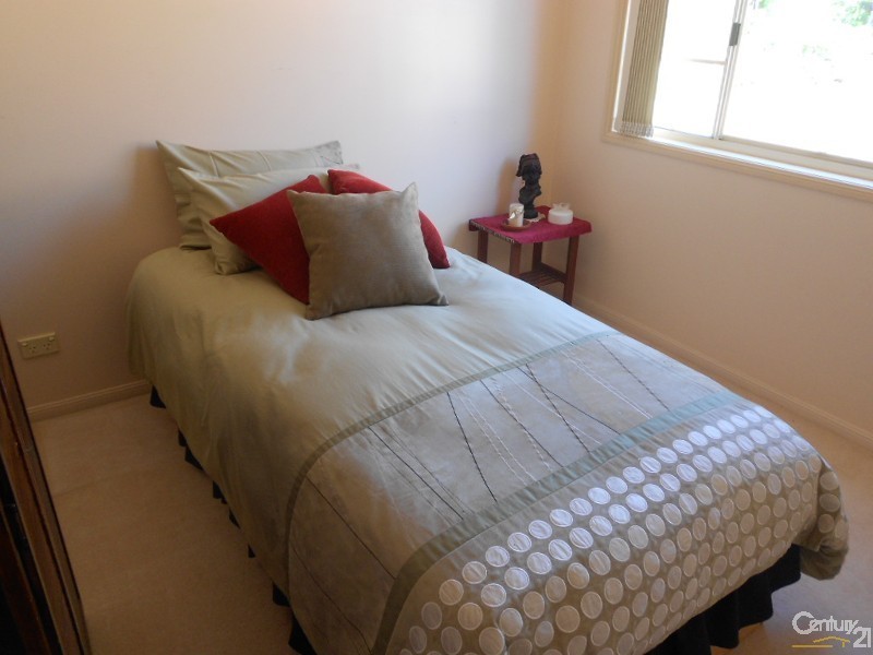 1 / 27 Nicholson Street, Allenstown QLD 4700