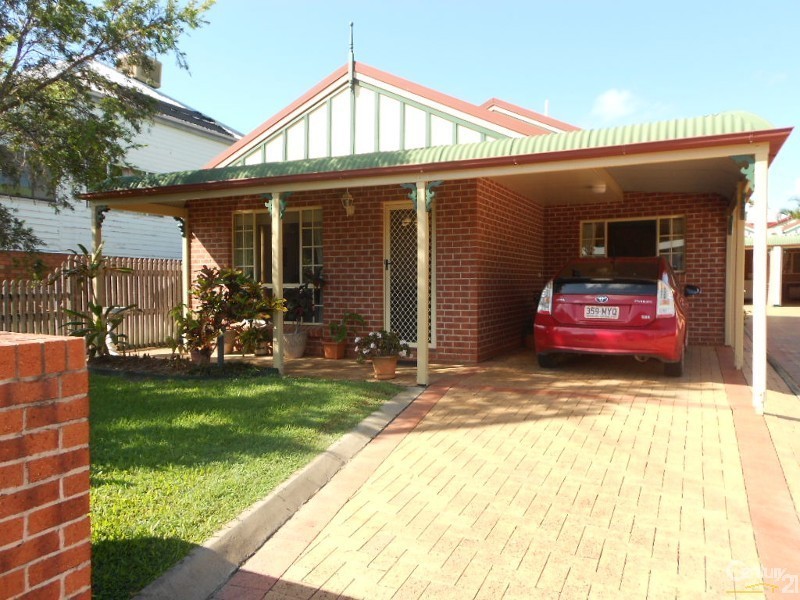 1 / 27 Nicholson Street, Allenstown QLD 4700
