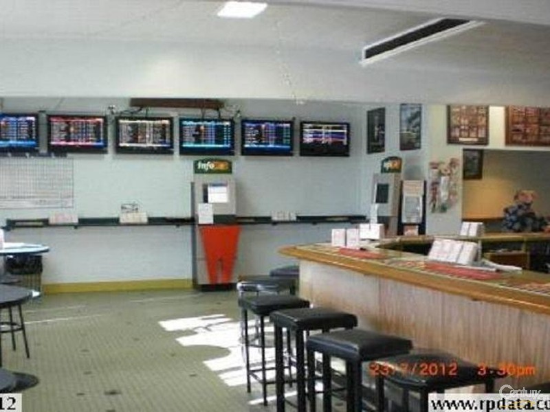 42 Mackenzie Street, Wondai QLD 4606