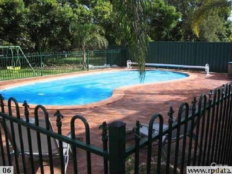 42 Mackenzie Street, Wondai QLD 4606