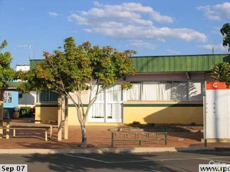 42 Mackenzie Street, Wondai QLD 4606