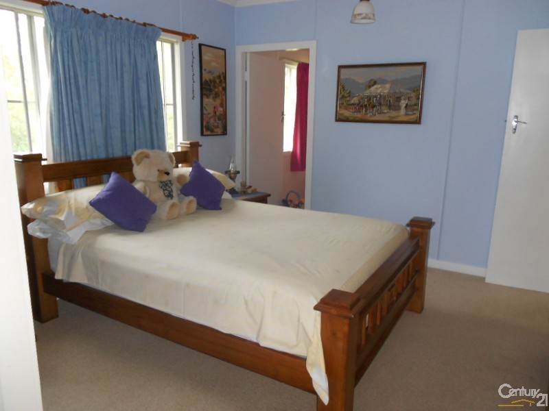 185 Pink Lily Road, Pink Lily QLD 4702