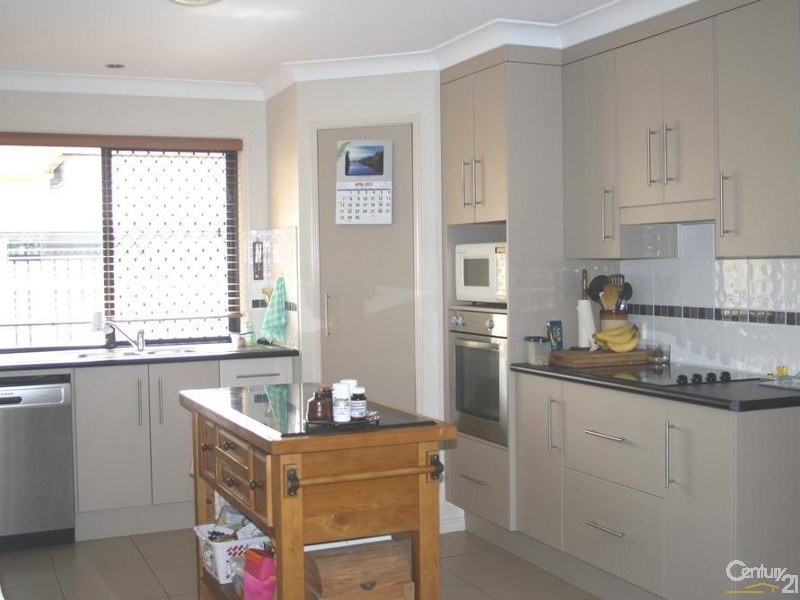 39 Corella Drive, Gracemere QLD 4702