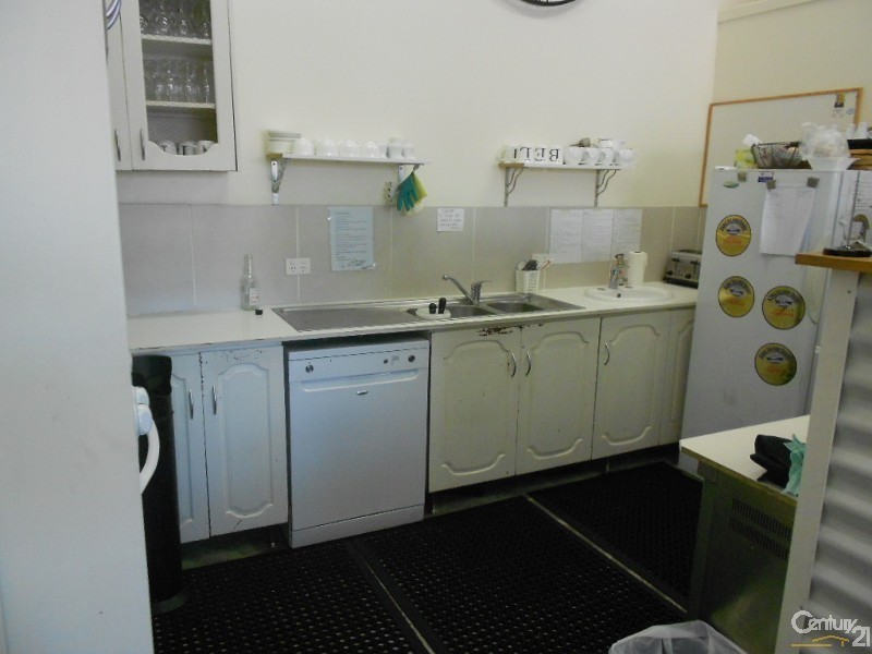 13 James Street, Yeppoon QLD 4703