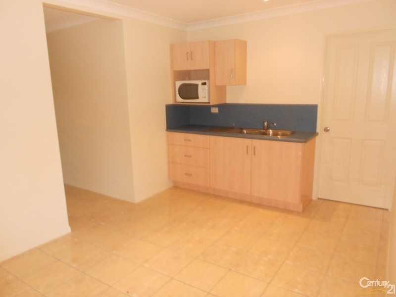 31 Berserker Street, Berserker QLD 4701