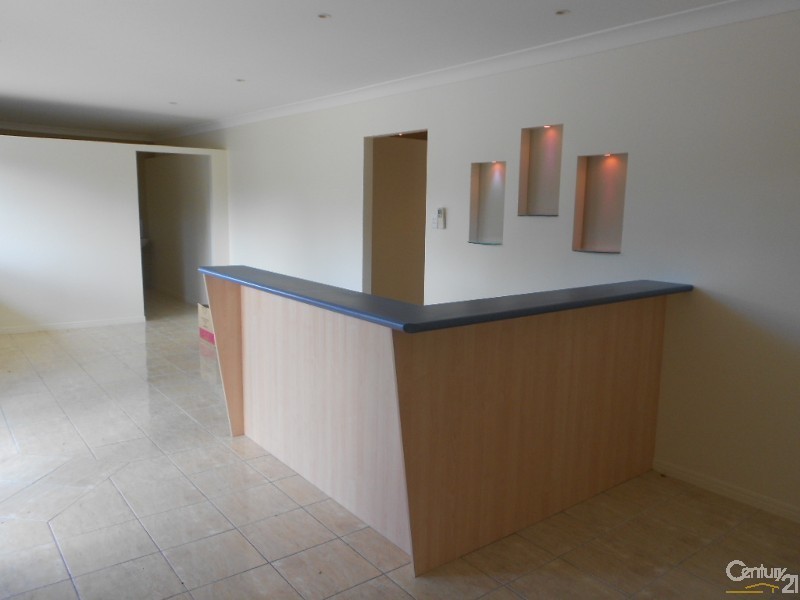 31 Berserker Street, Berserker QLD 4701