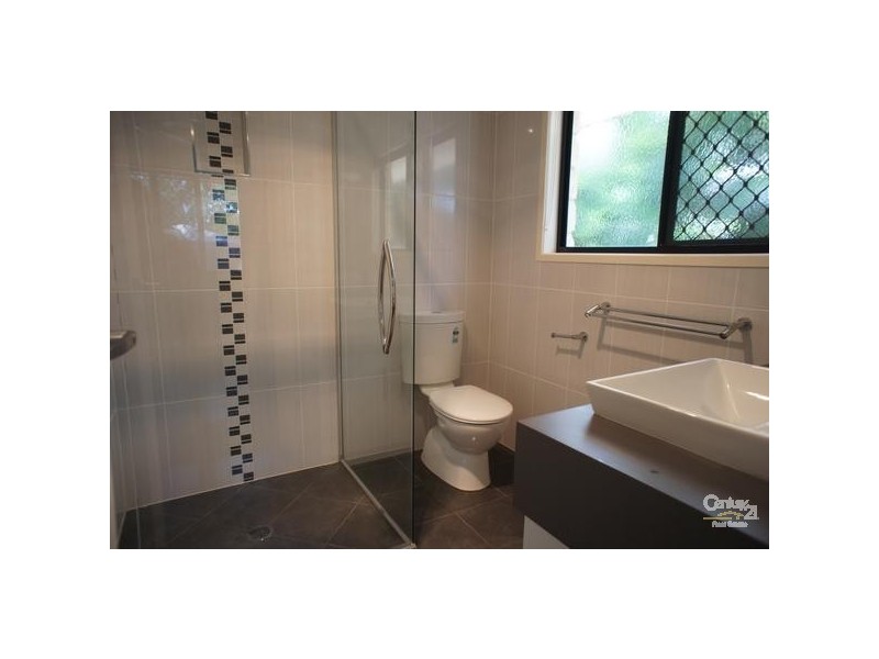 2/3 Holgate Close, Gracemere QLD 4702