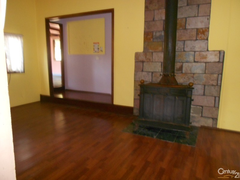 474 Mount Chalmers Road, Mount Chalmers QLD 4702