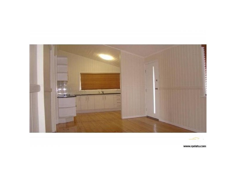 101 Burnett Street, Berserker QLD 4701