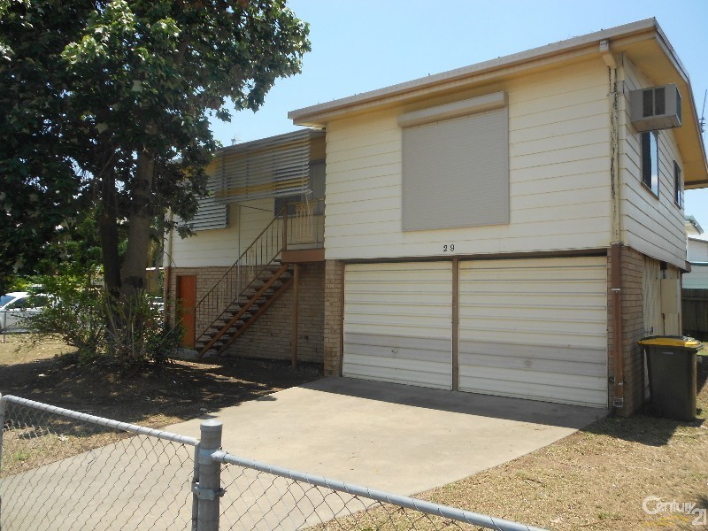 28 Alexandra Street, Park Avenue QLD 4701