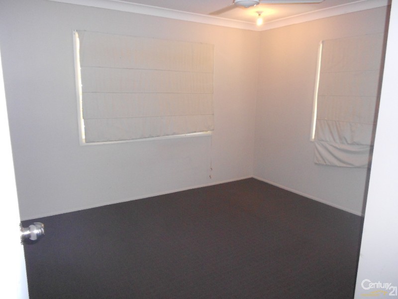 28 Alexandra Street, Park Avenue QLD 4701