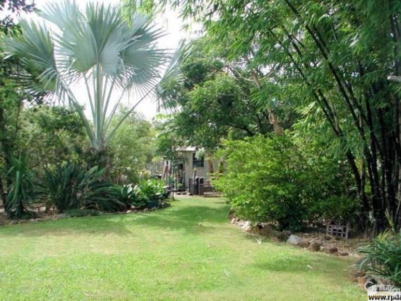 1 Deakin Close, Gracemere QLD 4702